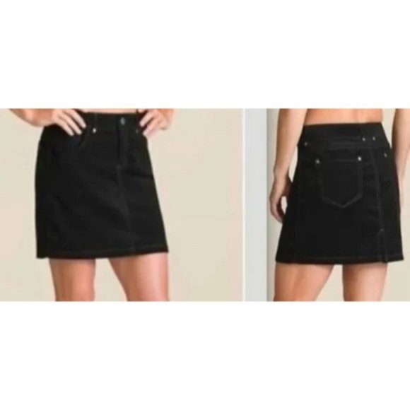 Athleta 8 Black Velvet ROSEVILLE Flex Skirt Pockets Back Slit Athlesiure Layers‎ - Picture 8 of 8